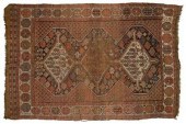 Shiraz rug, three serrated dia
