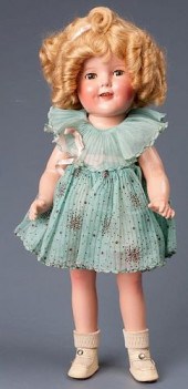 SHIRLEY TEMPLE DOLL IN ORIGINA