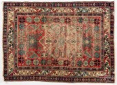 SHIRVAN CARPET, CA. 1930, 4'11