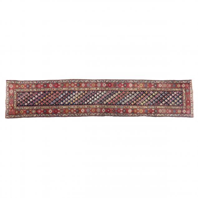 SHIRVAN RUNNER Navy blue field with