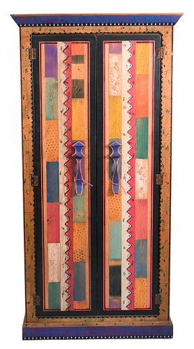 SHOESTRING CREATIONS TWO DOOR