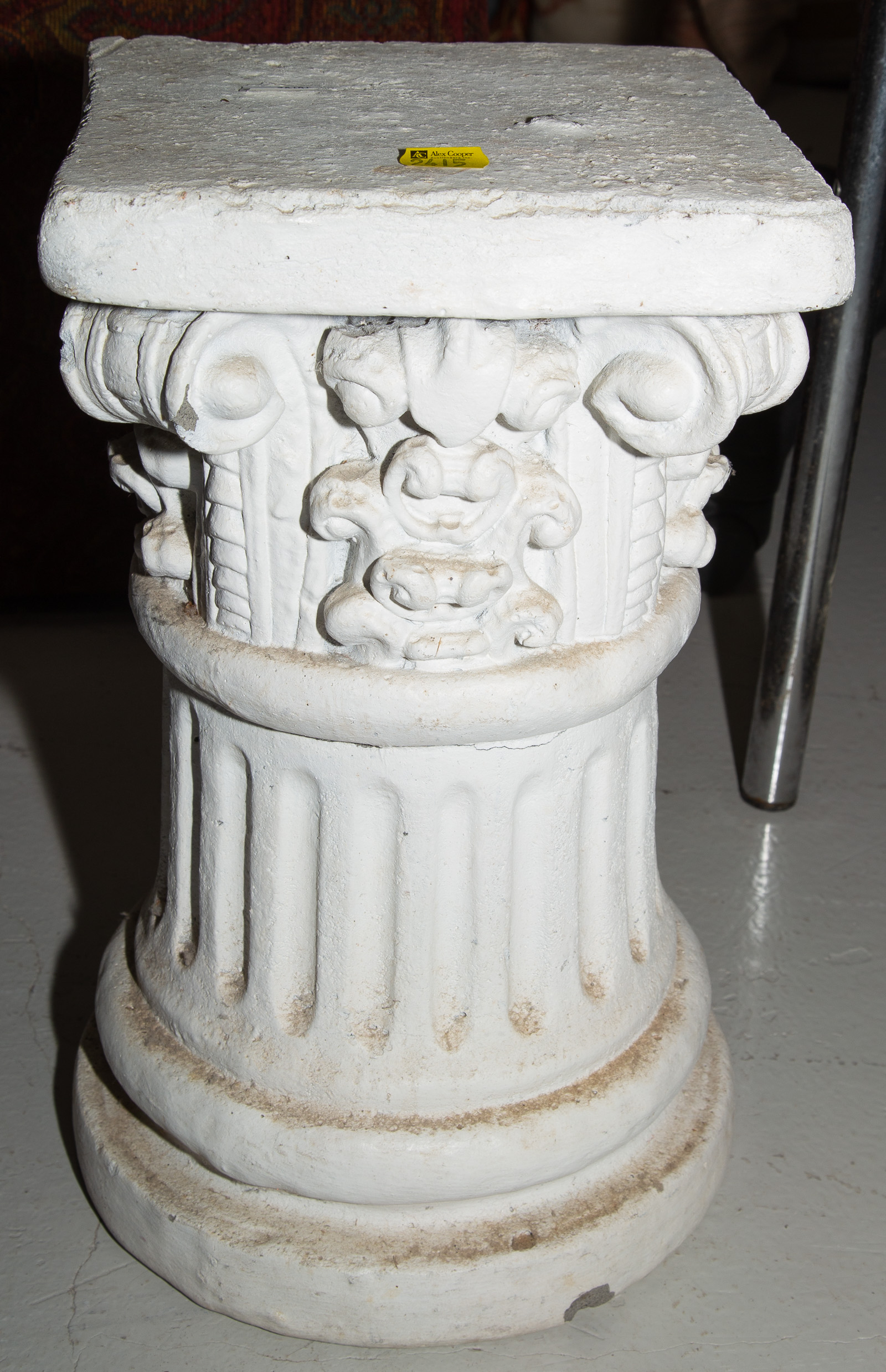 SHORT CONCRETE COLUMNAR PEDESTAL 16