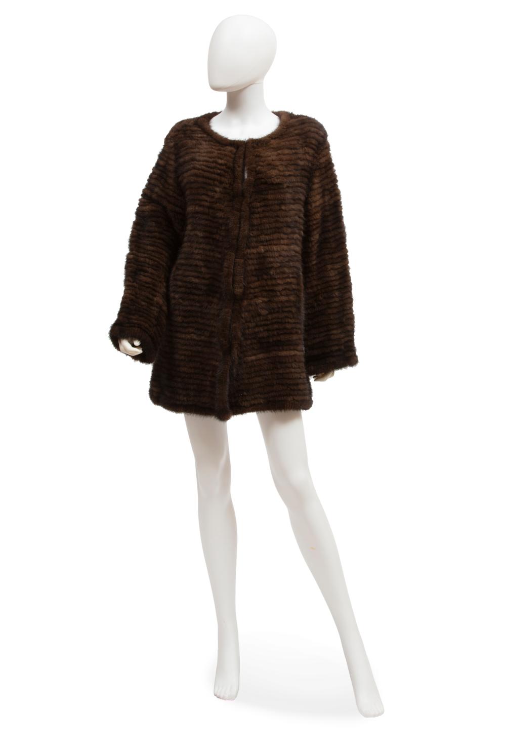 SHORT DANMARK MINK FUR COATShort