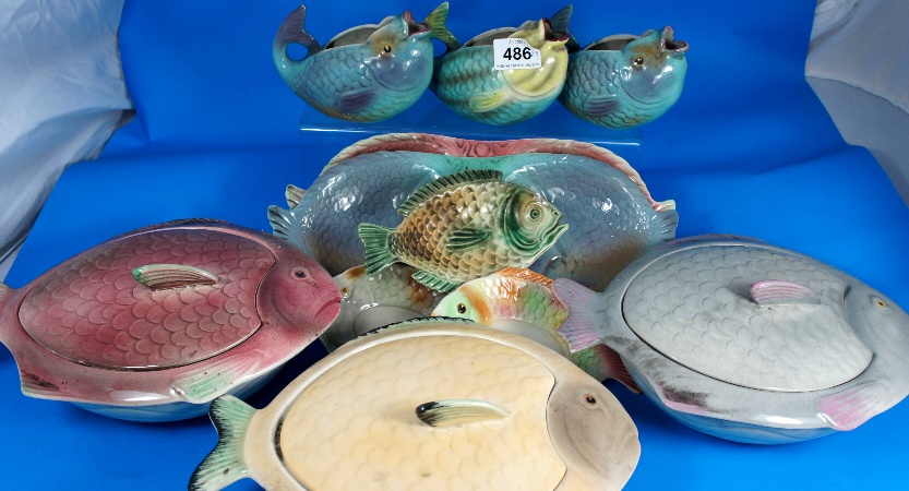 Shorter and Sons Fish Dinnerware