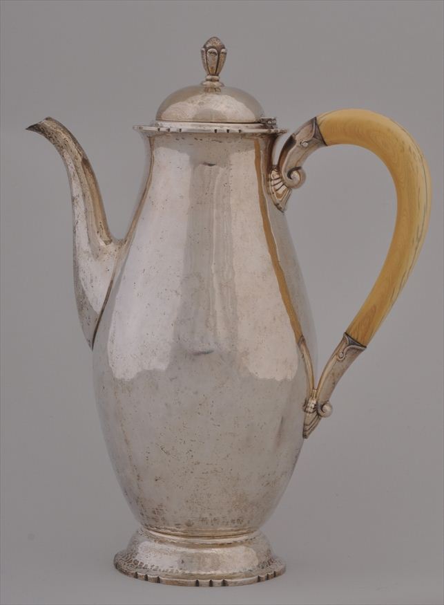 SHREVE & CO. HAMMERED SILVER