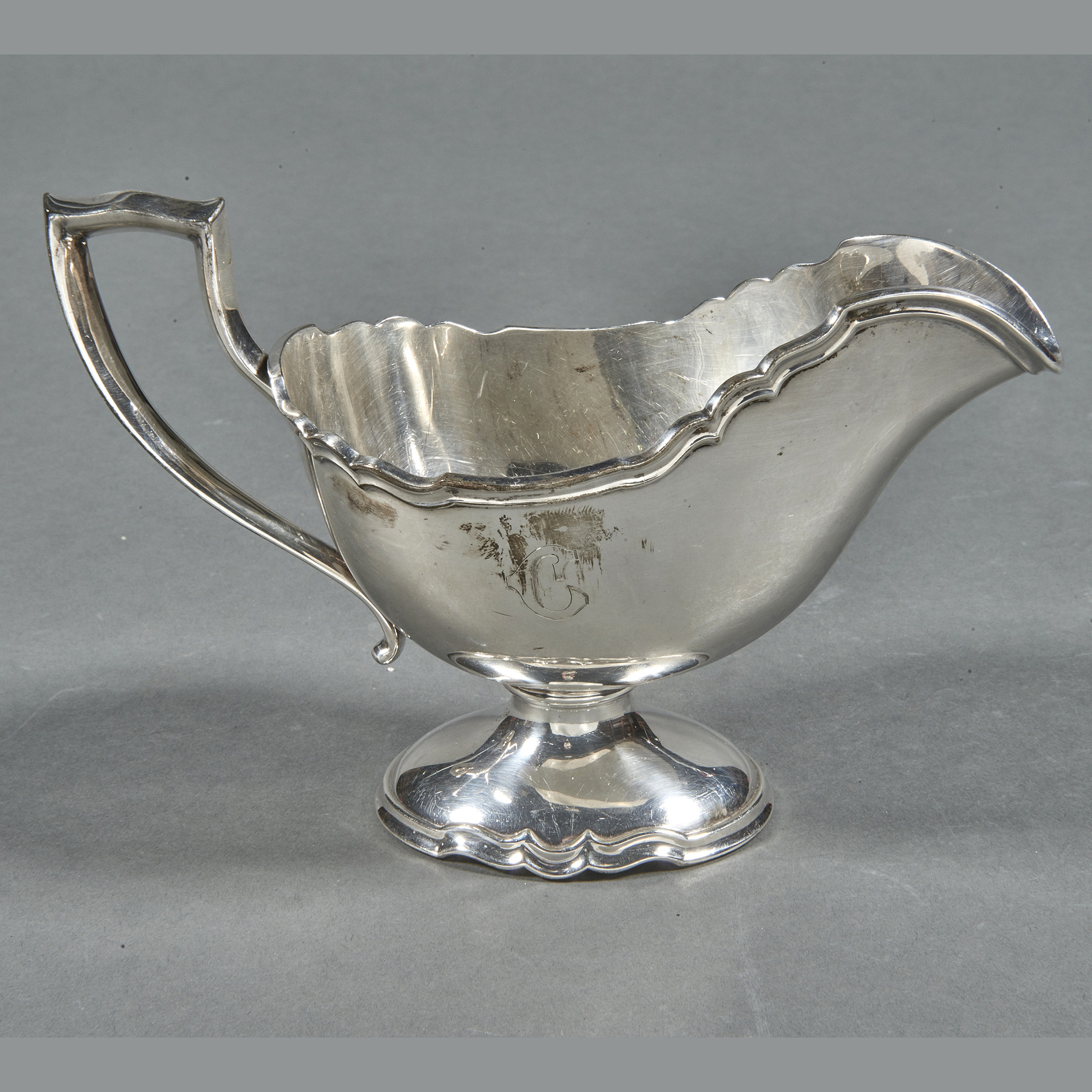 SHREVE & CO STERLING GRAVY BOAT,