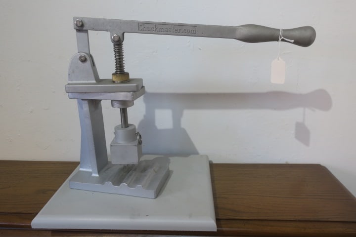 SHUCKMASTER 340 OYSTER SHUCKER WITH
