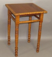 SIDE TABLEca. 1830; in tiger m