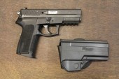 SIG SAUER MODEL SP2022 SEMI AU
