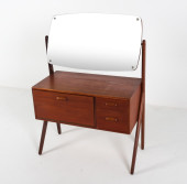 SIGFRED OMANN DANISH TEAK VANI