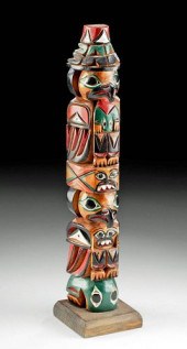 SIGNED 20TH C. TLINGIT CEDAR T