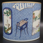 SIGNED CHINESE ENAMEL DECORATE