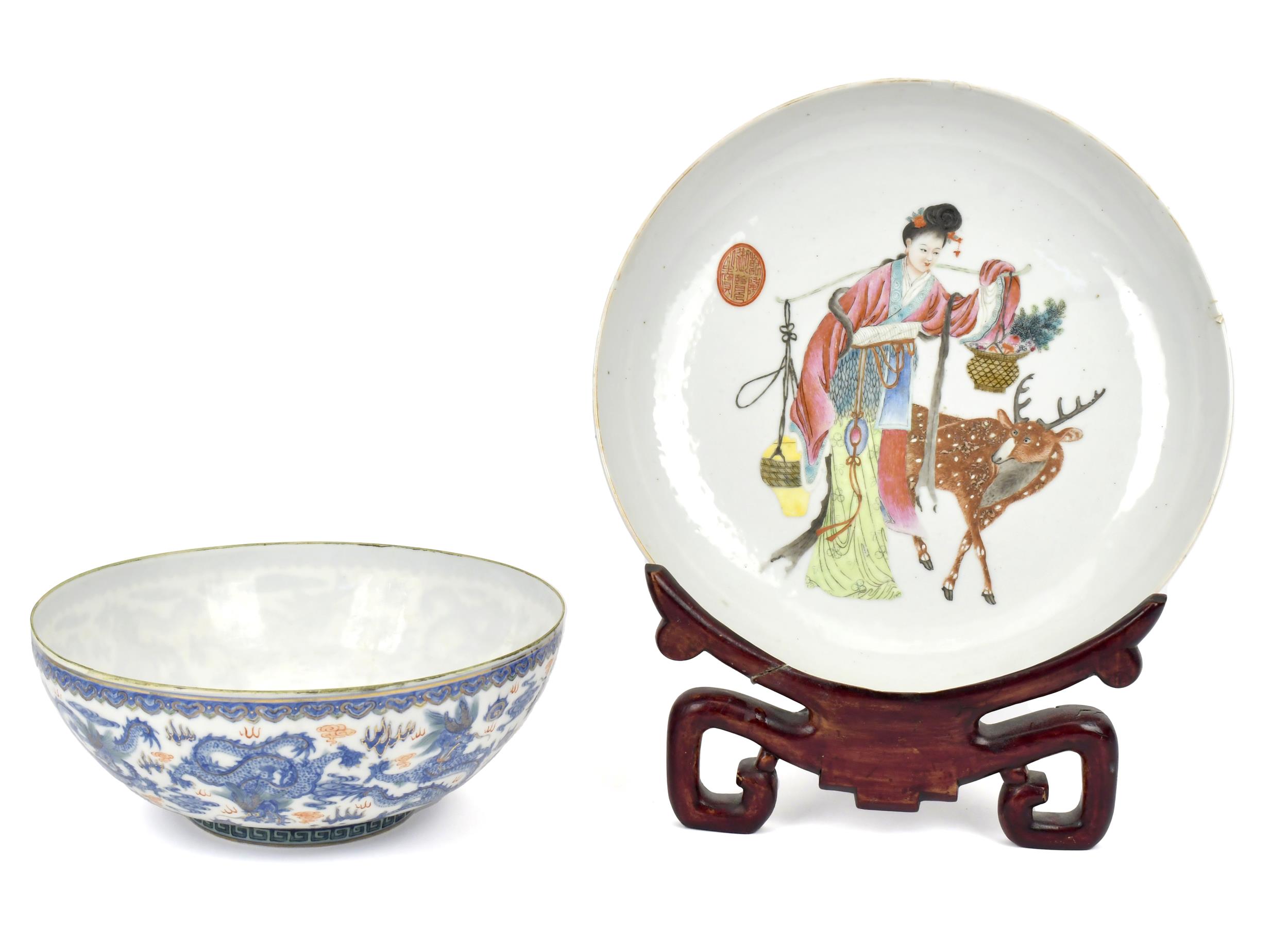 SIGNED CHINESE PORCELAIN CHARGER