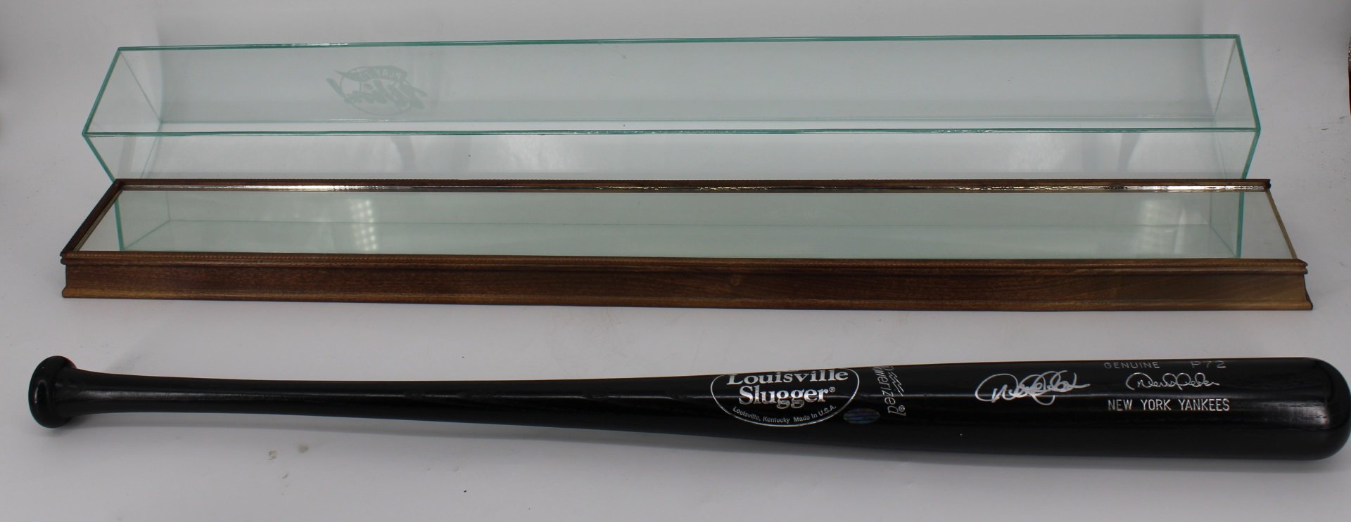 SIGNED DEREK JETER LOUISVILLE