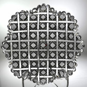 SIGNED EGGINTON TRELLIS  CUT G