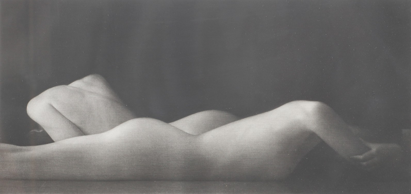 Signed etching of a nude "Nus