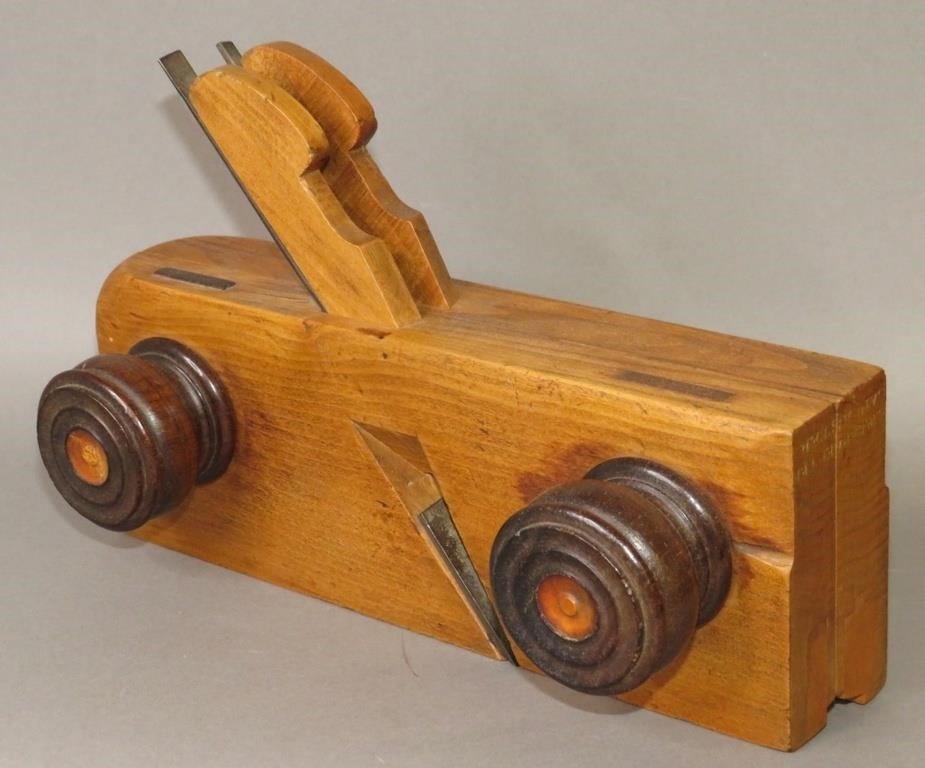 SIGNED "E.W. CARPENTER,