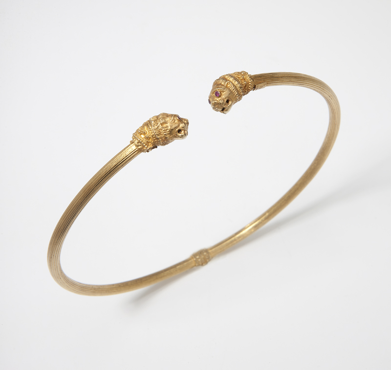 Signed for Lalaounis 18K gold the