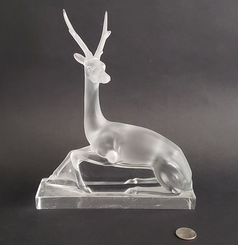 SIGNED FRENCH LALIQUE FROSTED GLASS