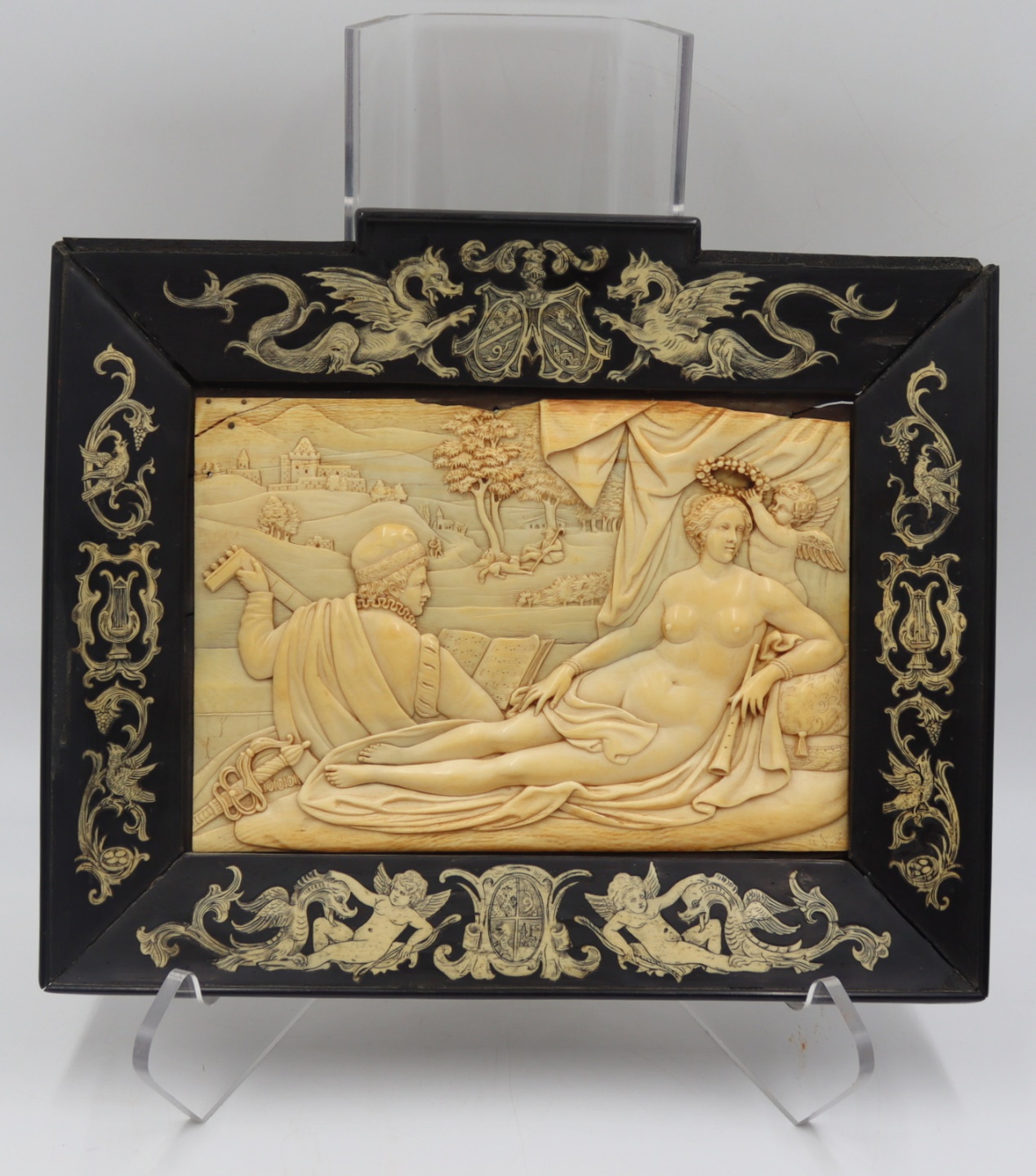 SIGNED. G. JORGE CONTINENTAL CARVED