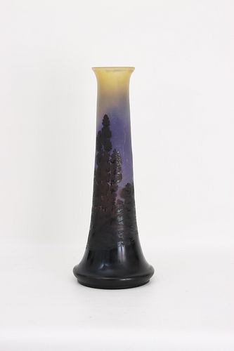 SIGNED GALLE, LARGE CAMEO GLASS