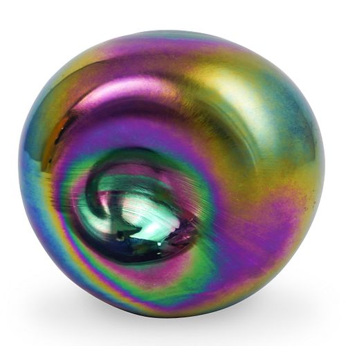 SIGNED IRIDESCENT ART GLASS