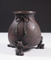SIGNED JAPANESE FIGURAL BRONZE