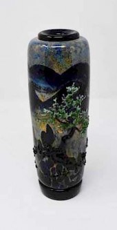 SIGNED JOHN NYGREN ART GLASS V