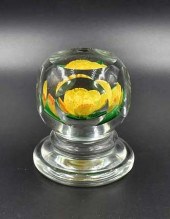 SIGNED KAZIUN FLORAL PAPERWEIG