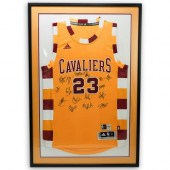 SIGNED LEBRON JAMES AUTOGRAPHE