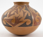 SIGNED MATA ORTIZ POTTERY OLLA