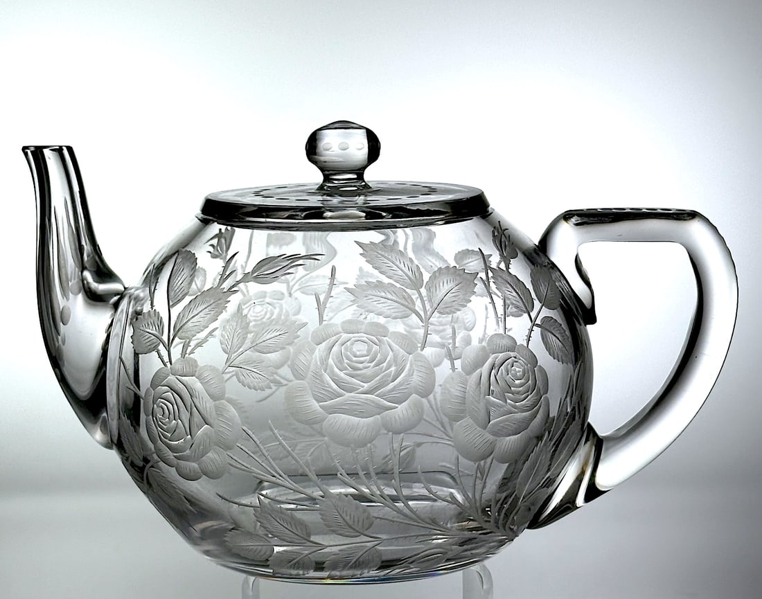 SIGNED SINCLAIRE ROSES CUT GLASS