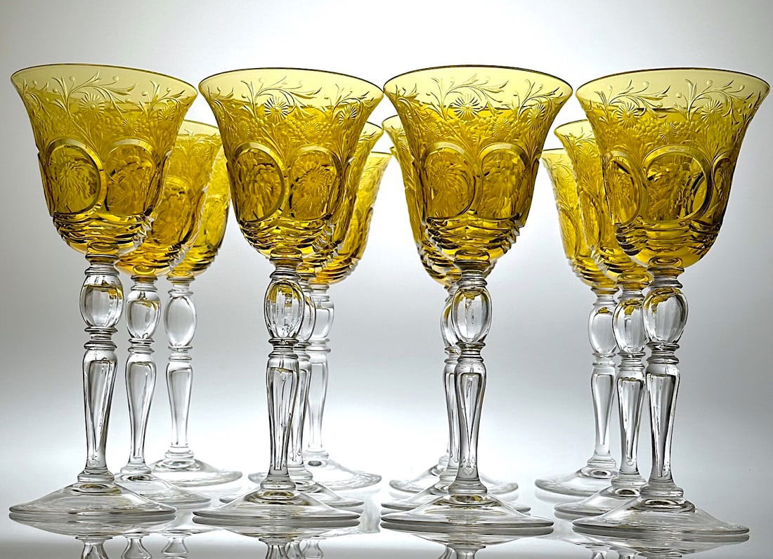 SIGNED STEUBEN CUT & ENGRAVED GLASS