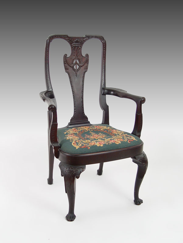 SIGNED ''TIFFANY STUDIOS'' MAHOGANY