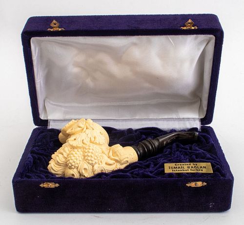SIGNED TURKISH MEERSCHAUM PIPE OF