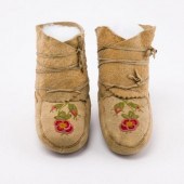 SILK EMBROIDERED CHILD'S MOCCA
