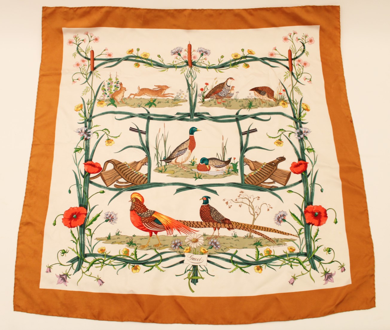 SILK GUCCI (V. ACCORNERO) SCARF