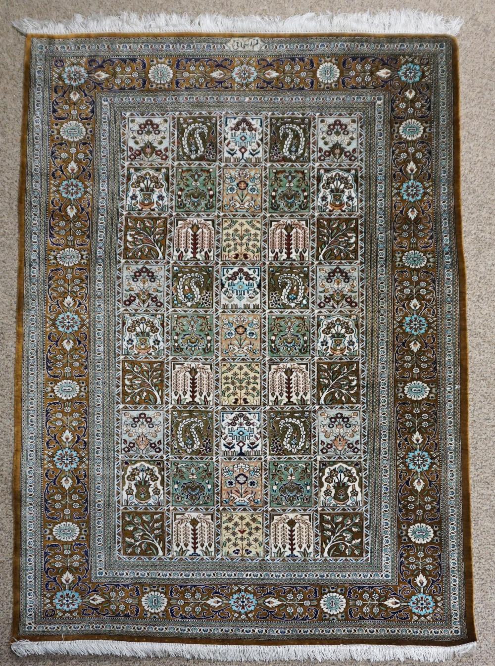 SILK KESHAN RUG, 4 FT 10 IN X 3