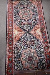 SILK ORIENTAL RUNNER, 2' 8" X