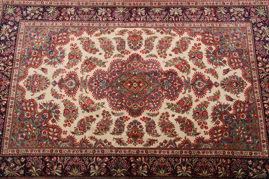 SILK QUM RUG. - 4 ft. 6 in. x 6 ft.
