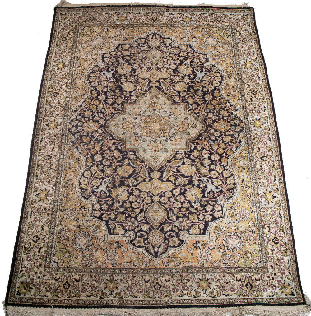 SILK TABRIZ RUG (3'7" X 5'4")