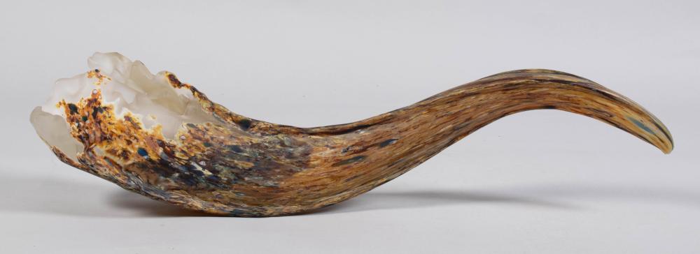 SILVA CONTEMPORARY PATE DE VERRE