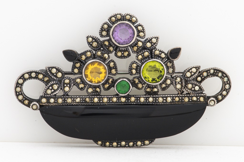 SILVER AMETHYST, ONYX, GLASS &