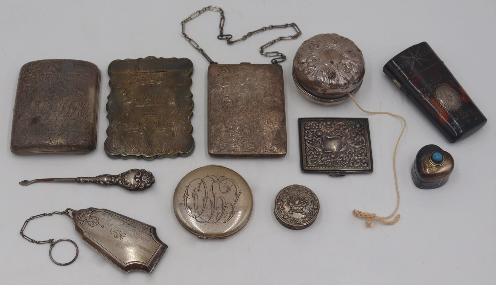 SILVER. ASSORTED GROUPING OF SILVER