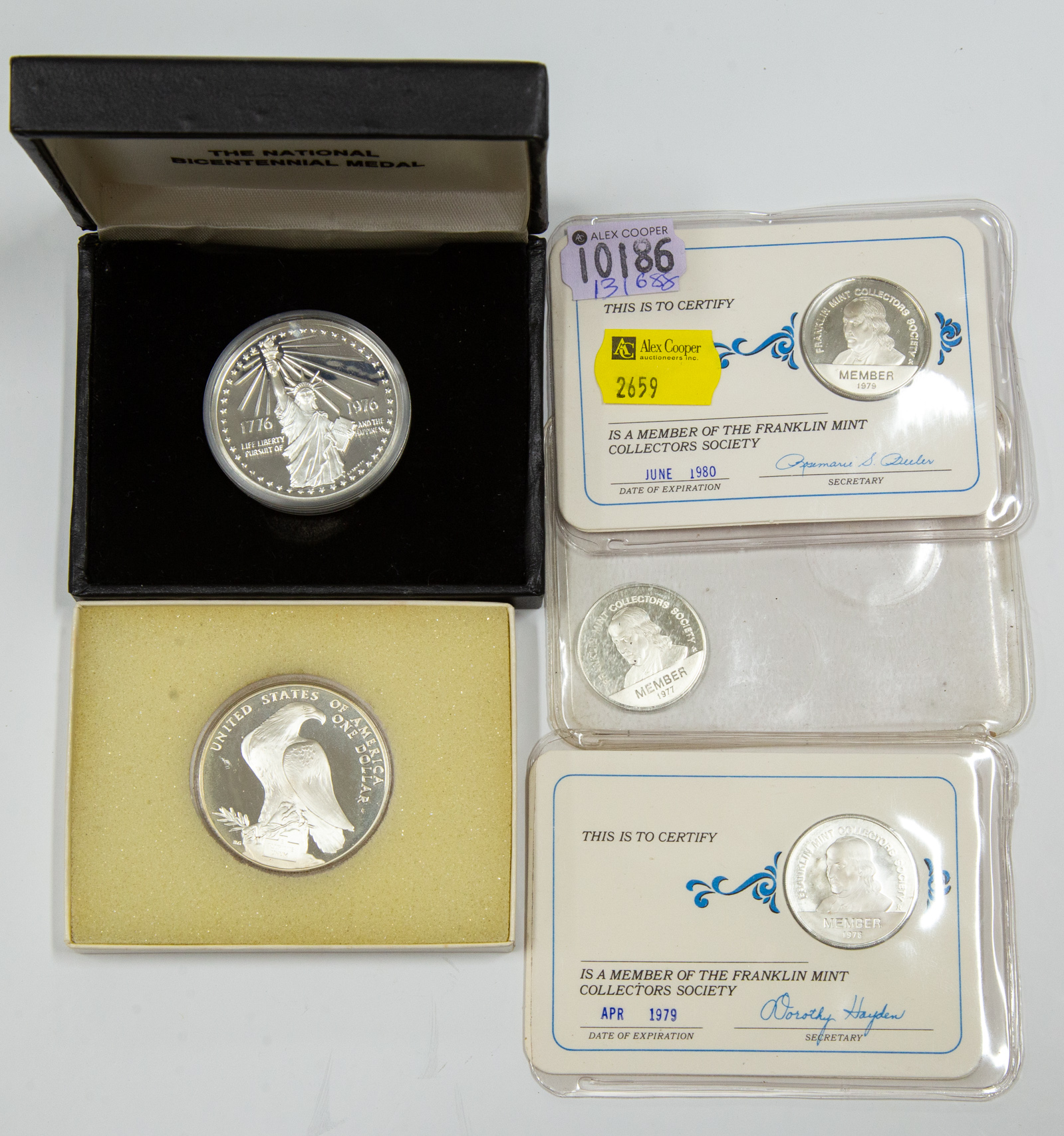SILVER BICENTENNIAL MEDAL,