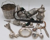 SILVER. CURIOUS GROUPING OF SI