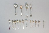 SILVER FLATWARE GROUPING16 pie