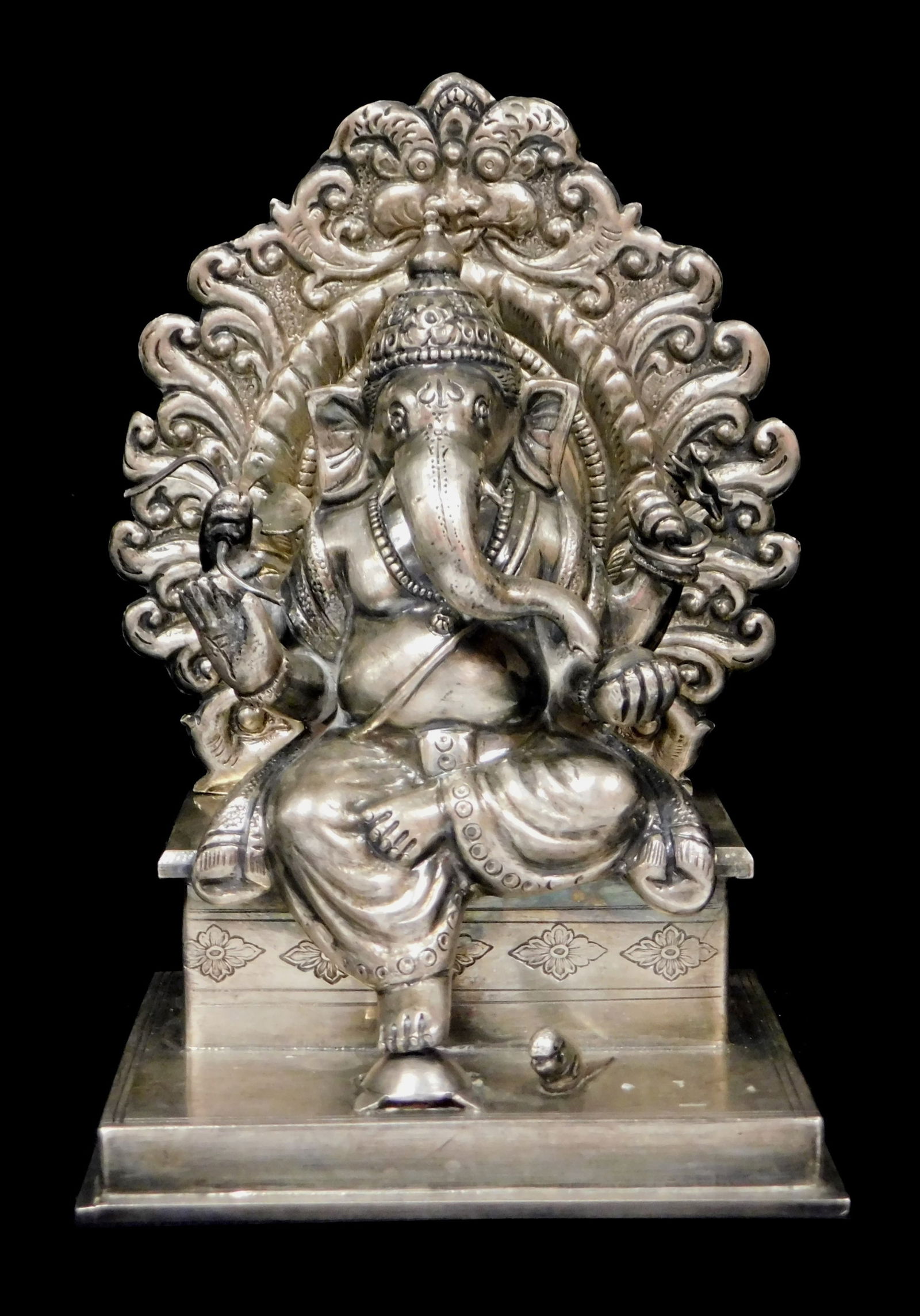 SILVER: GANESHA FIGURE, 20TH C.,