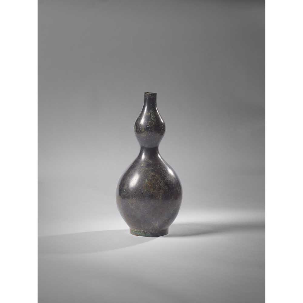 SILVER-INLAID BRONZE DOUBLE-GOURD