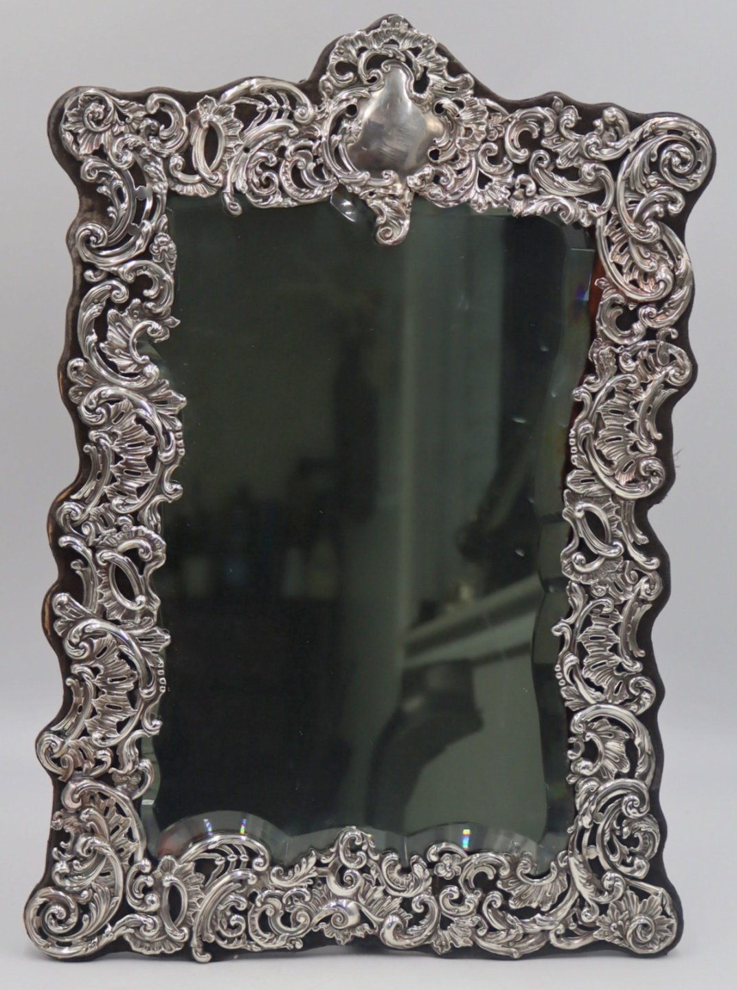 SILVER. LARGE ENGLISH SILVER